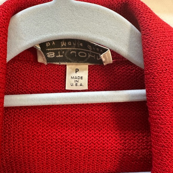 St. John Vibrant Red Blazer - Picture 11 of 11